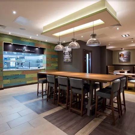 Premier Centre Готель 3*